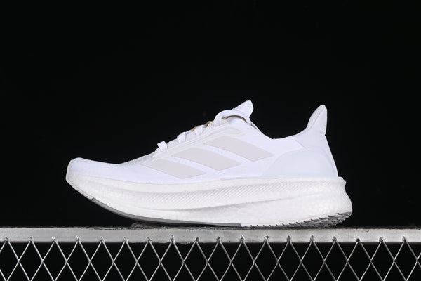 Tênis Adidas Ultraboost 5X