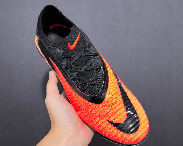 Chuteira Campo Nike Phantom GX 6 FG Elite + Brindes