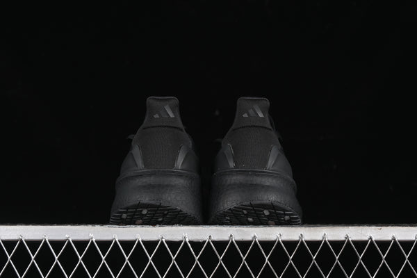 Tênis Adidas Ultraboost 5X