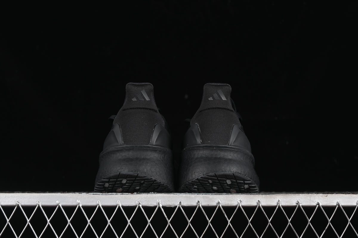 Tênis Adidas Ultraboost 5X