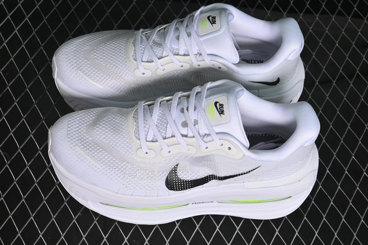 Tênis Nike Air Zoom Vomero Premium