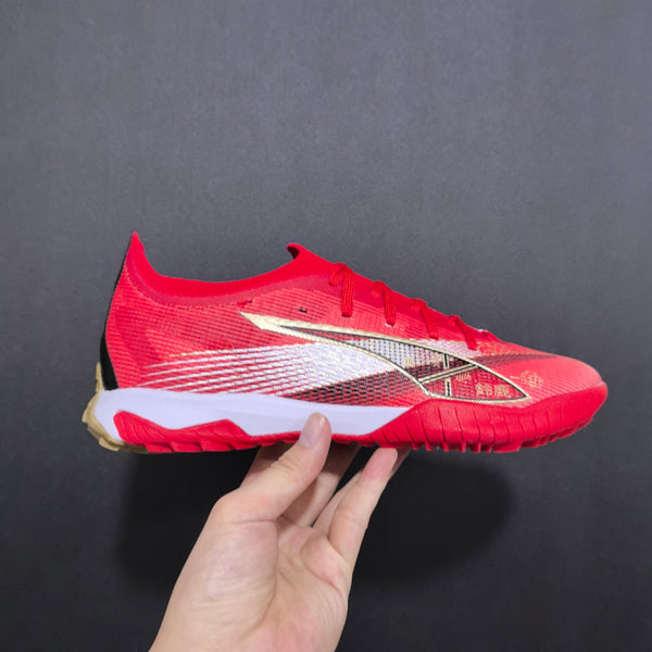 Chuteira Society Puma Ultra 5 TF Elite + Brindes