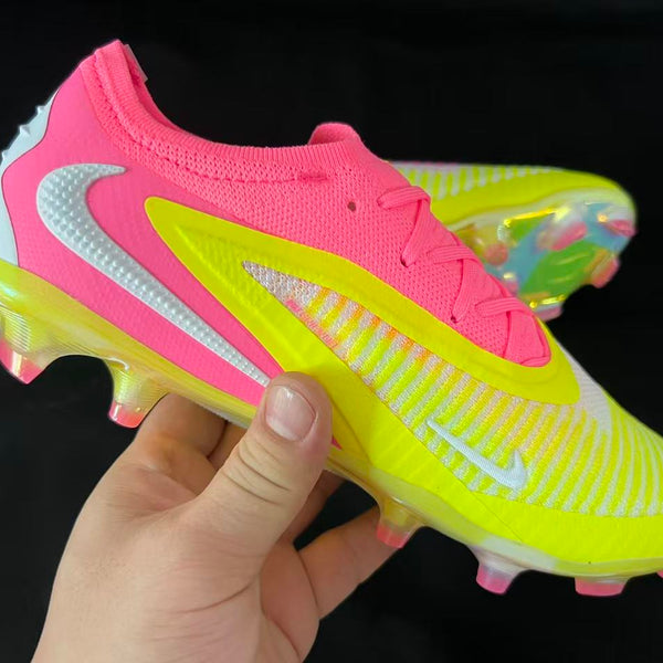 Chuteira Campo Nike Phantom GX 6 FG Elite + Brindes
