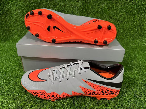 Chuteira Campo Nike Hypervenom Phantom II fg Elite + Brindes