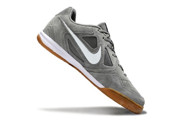 Tênis Futsal Nike SB Gato Elite + Brindes