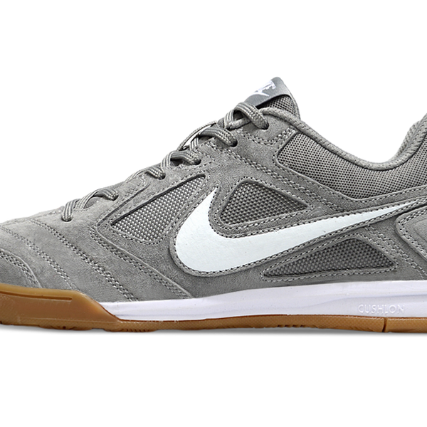 Tênis Futsal Nike SB Gato Elite + Brindes